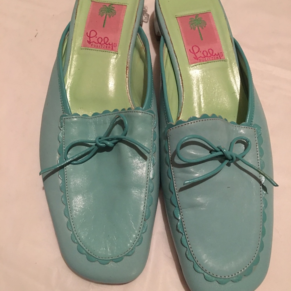 Shoe